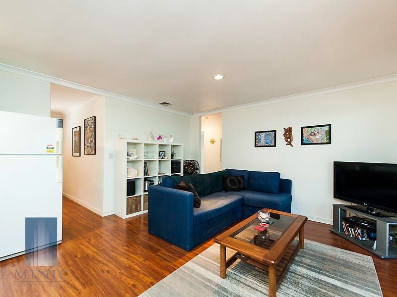 14/4 Boulder Street West, Bentley WA 6102