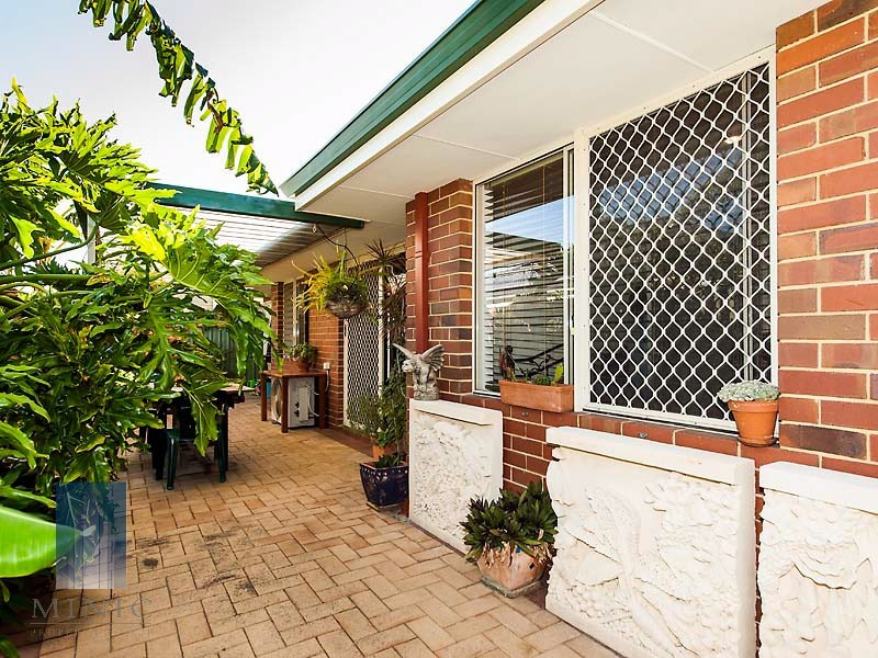 14/4 Boulder Street West, Bentley WA 6102