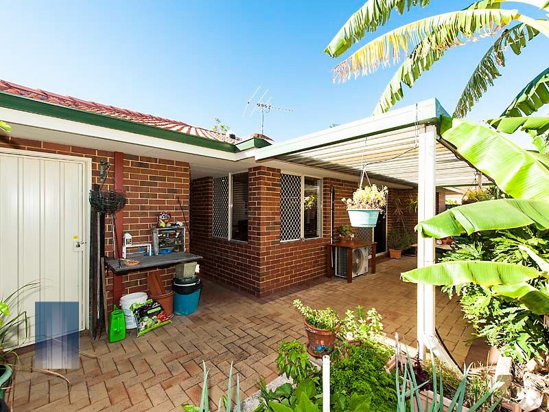 14/4 Boulder Street West, Bentley WA 6102