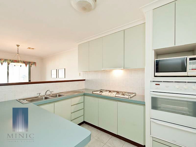 16/1 Waterside Drive, Dudley Park WA 6210