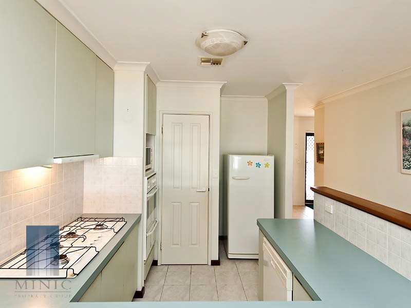 16/1 Waterside Drive, Dudley Park WA 6210