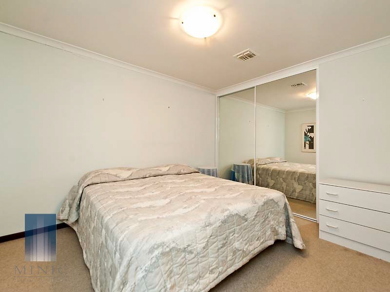 16/1 Waterside Drive, Dudley Park WA 6210