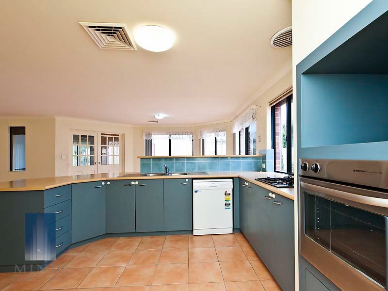 3 Mofflyn Circle, East Victoria Park WA 6101