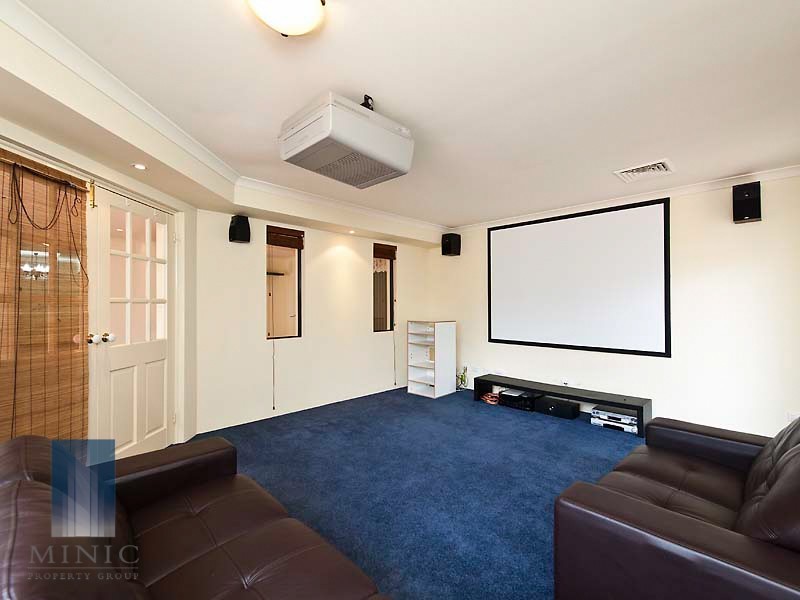 3 Mofflyn Circle, East Victoria Park WA 6101