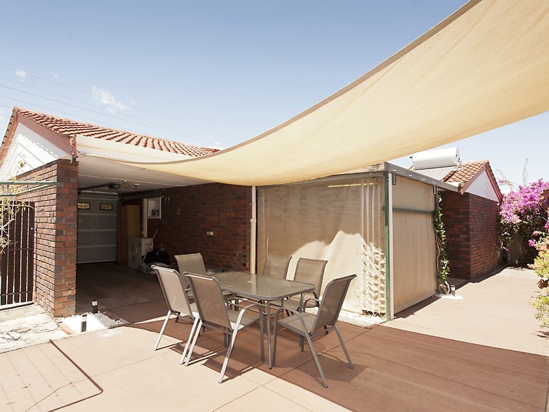 7/42 Eudanda Place, Cannington WA 6107