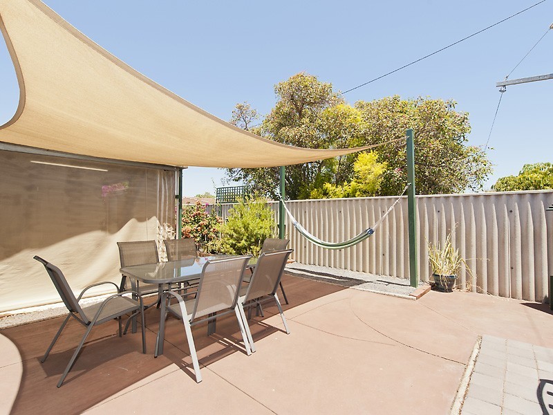 7/42 Eudanda Place, Cannington WA 6107