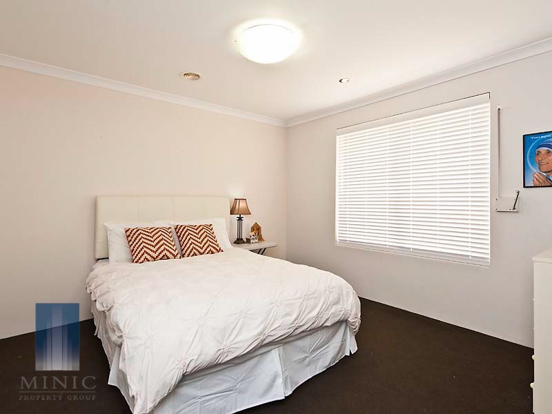 20 Greenshank Road, Harrisdale WA 6112