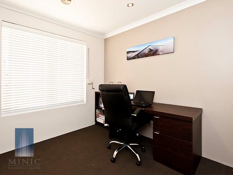 20 Greenshank Road, Harrisdale WA 6112