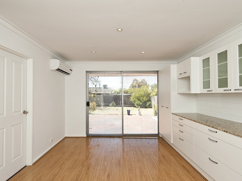 396 High Road, Riverton WA 6148