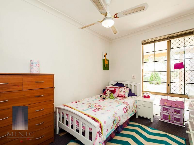 9 Hybanthus Road, Riverton WA 6148