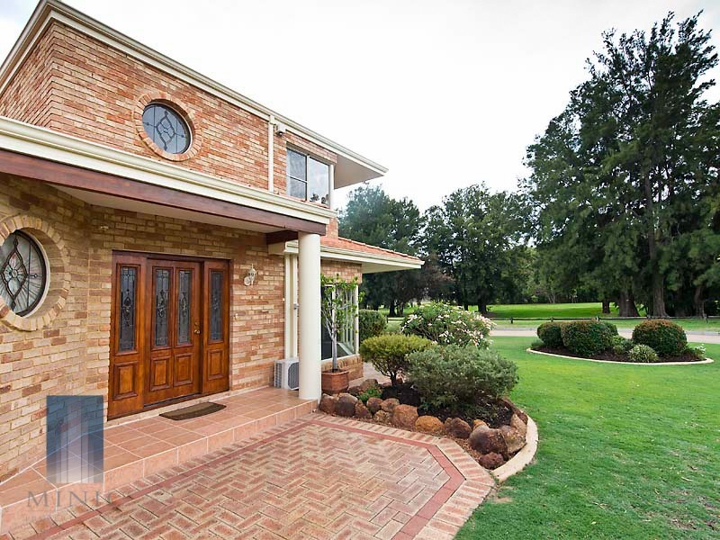 24 Irian Grove, Riverton WA 6148