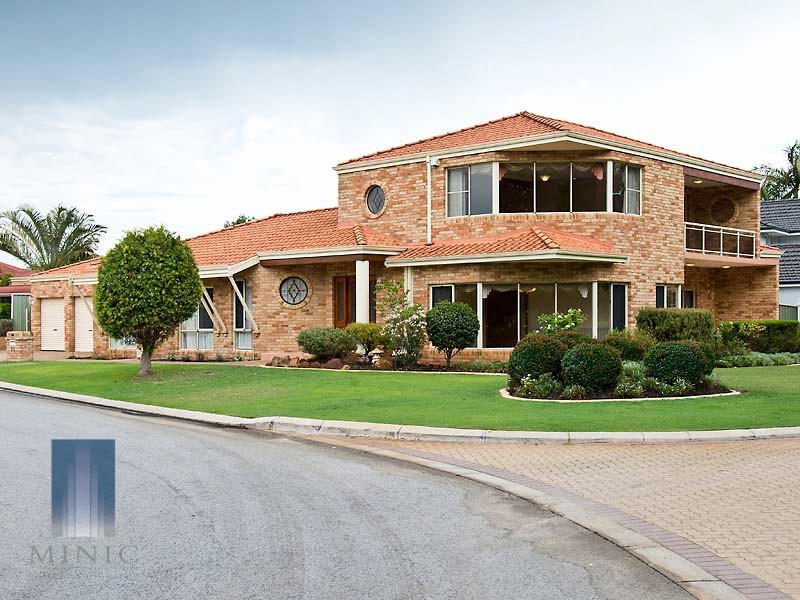 24 Irian Grove, Riverton WA 6148