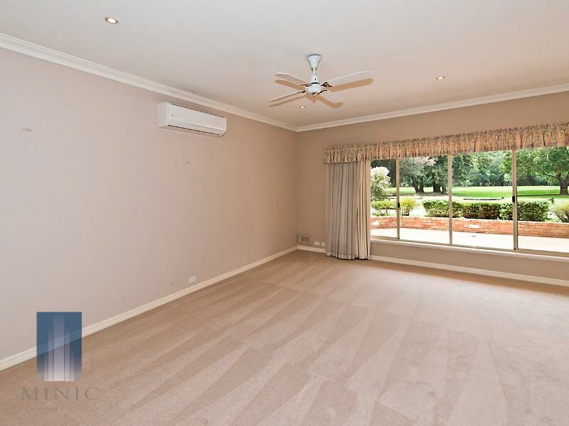 24 Irian Grove, Riverton WA 6148