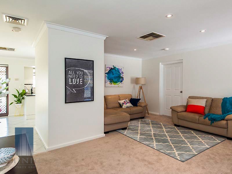 4 Lauri Court, Parkwood WA 6147