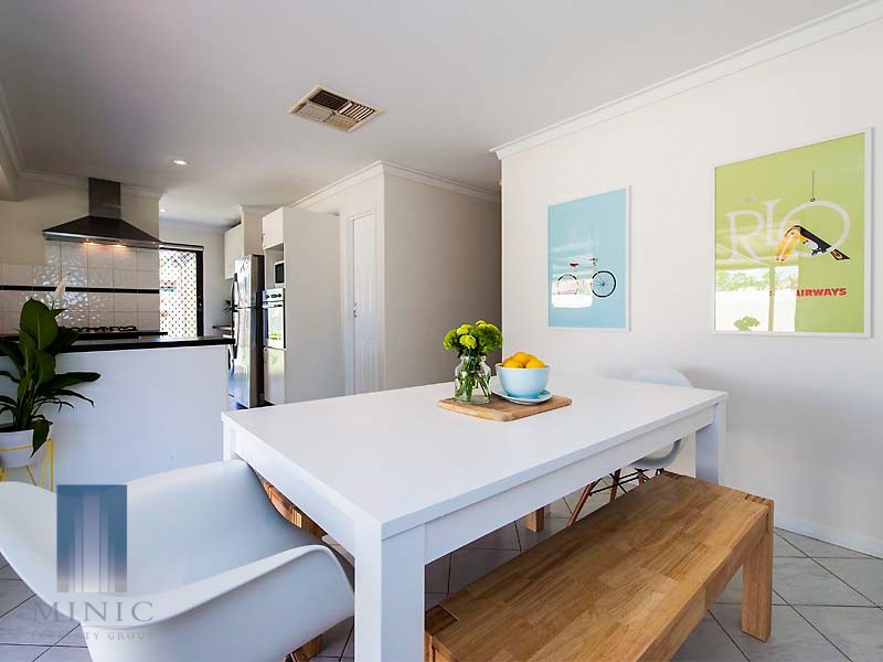 4 Lauri Court, Parkwood WA 6147