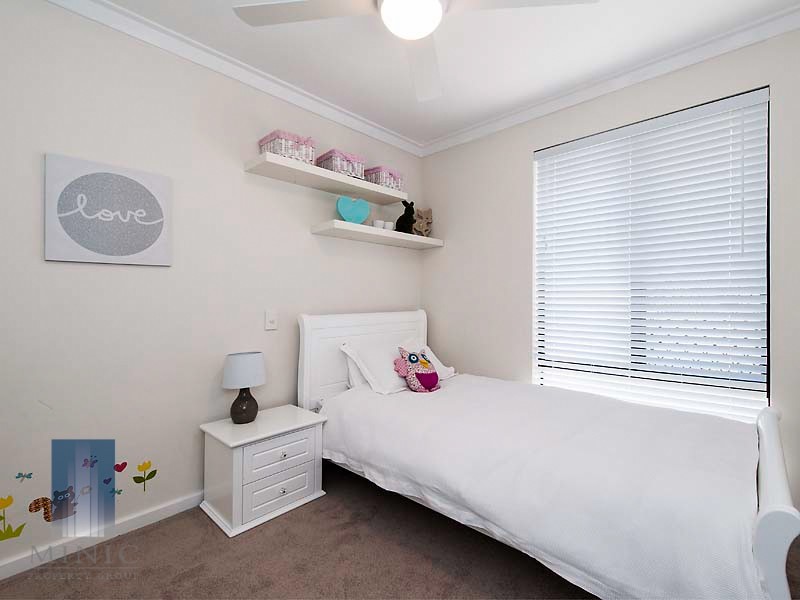 4 Lauri Court, Parkwood WA 6147