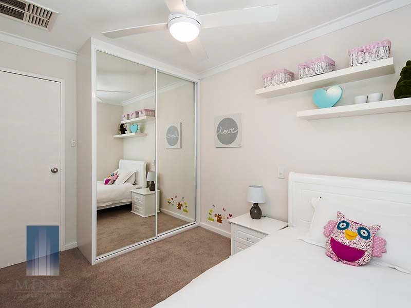 4 Lauri Court, Parkwood WA 6147