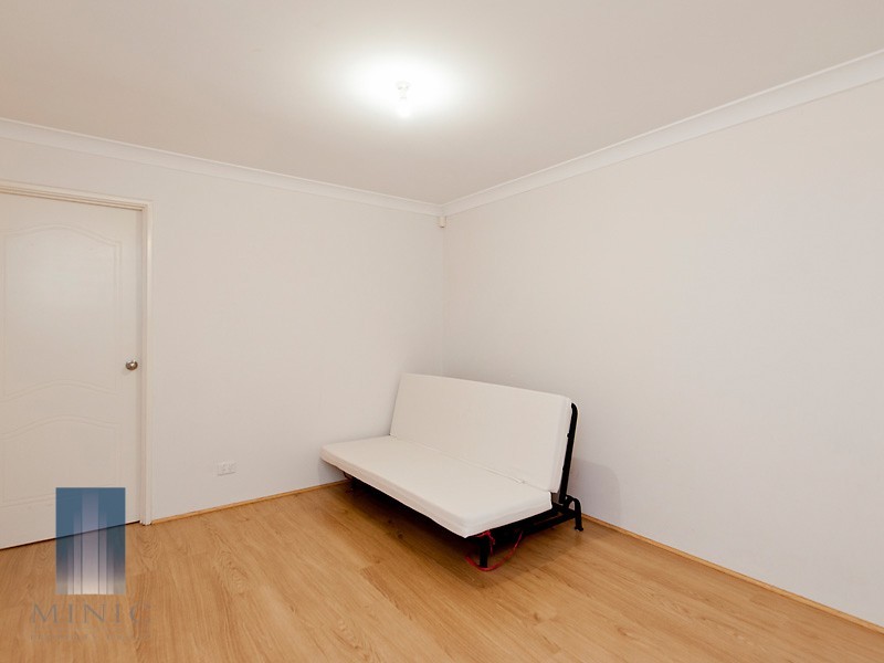 1/163 Hamilton Street, Queens Park WA 6107