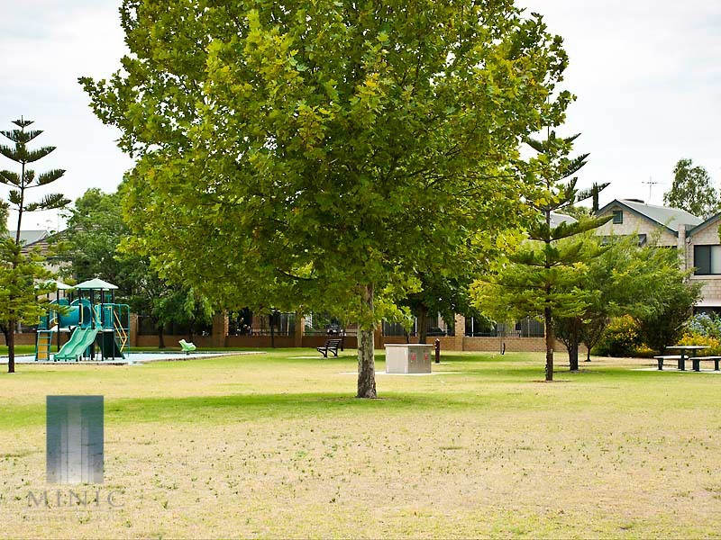 6/13 Gochean Avenue, Bentley WA 6102