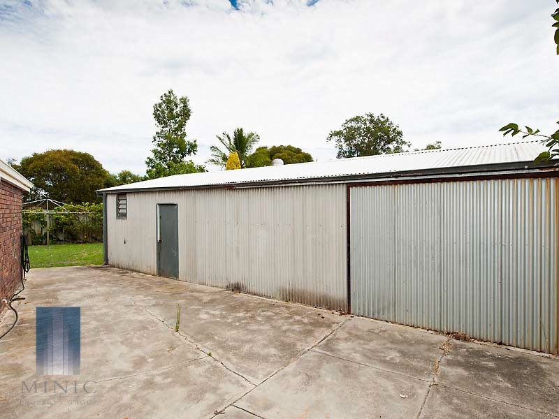 27 Ebro Way, Willetton WA 6155