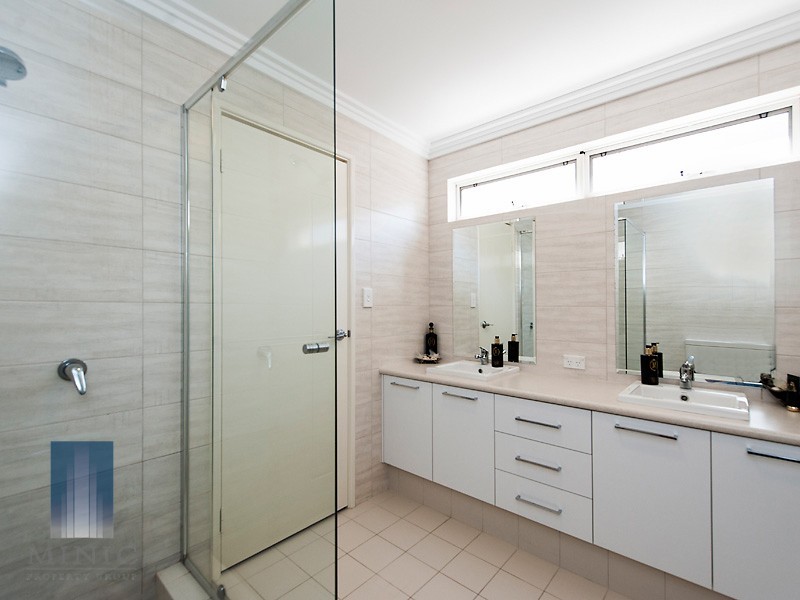 9A Barber Place, Riverton WA 6148