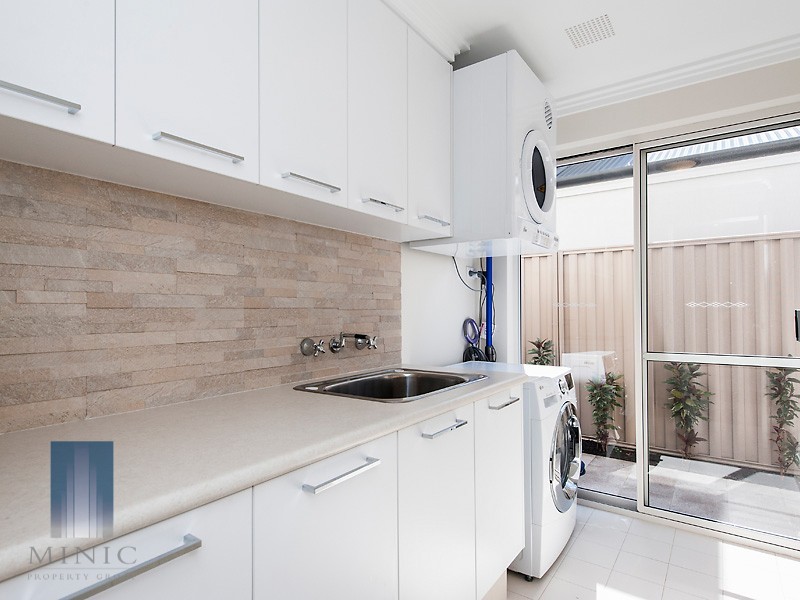 9A Barber Place, Riverton WA 6148