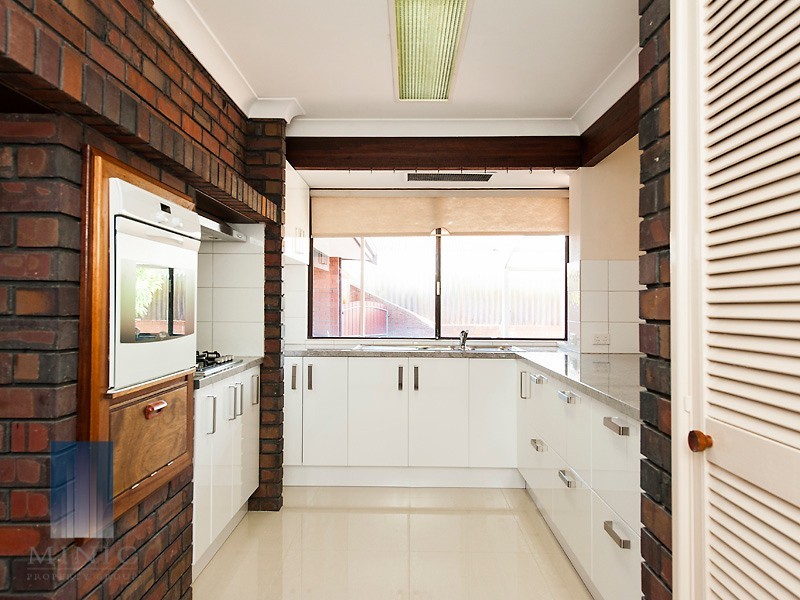 44 Marsengo Road, Bateman WA 6150