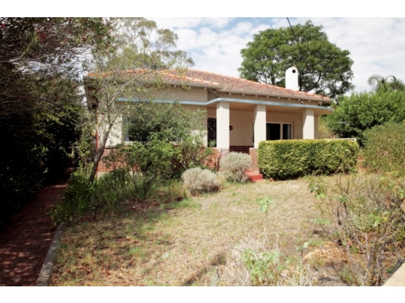 21 Williams Road, Narrogin WA 6312