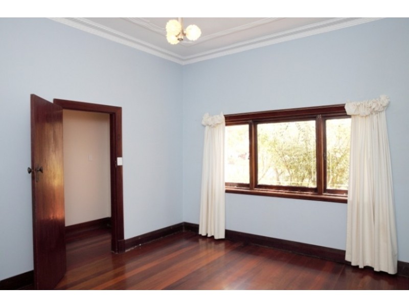 21 Williams Road, Narrogin WA 6312