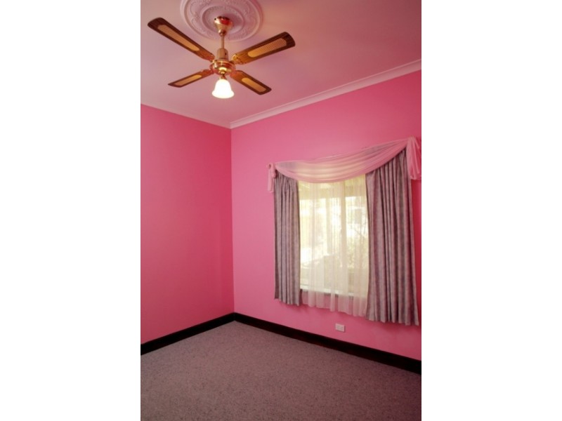 21 Williams Road, Narrogin WA 6312