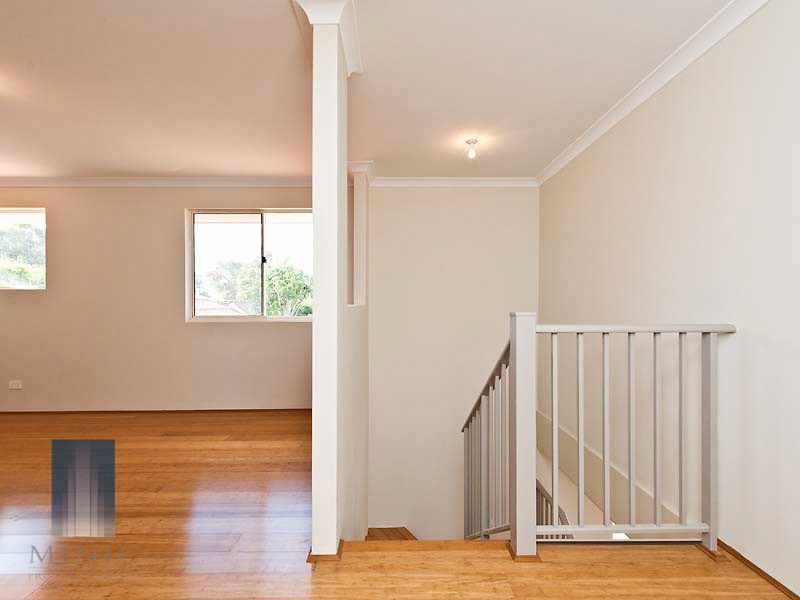 2/145 Corinthian Road East, Riverton WA 6148