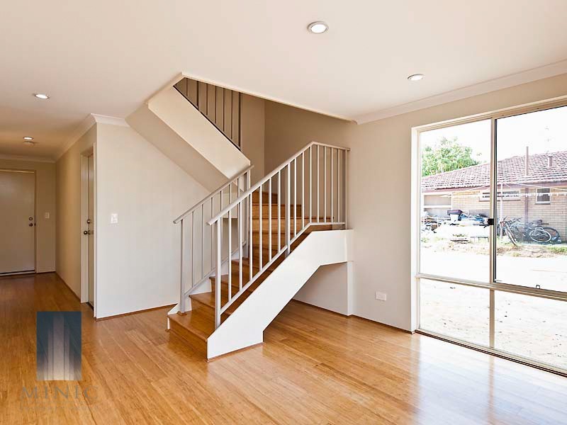 2/145 Corinthian Road East, Riverton WA 6148