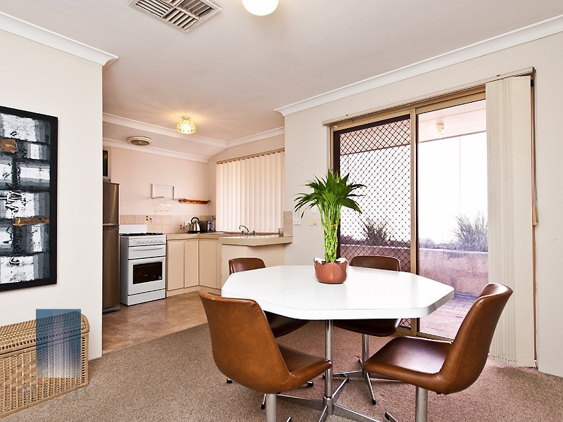 6/81-83 Barbican Street East, Shelley WA 6148