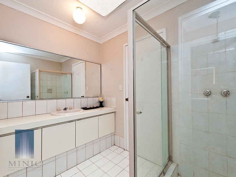 6/81-83 Barbican Street East, Shelley WA 6148