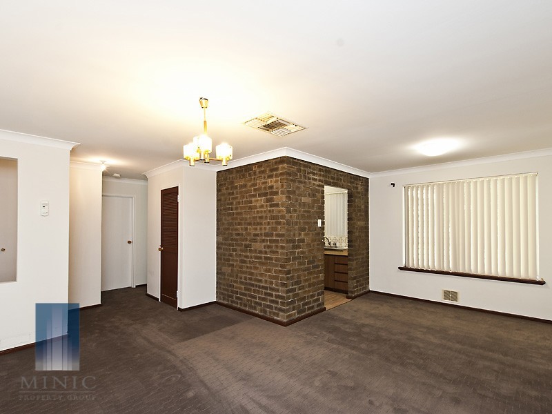 56 Periwinkle Way, Parkwood WA 6147