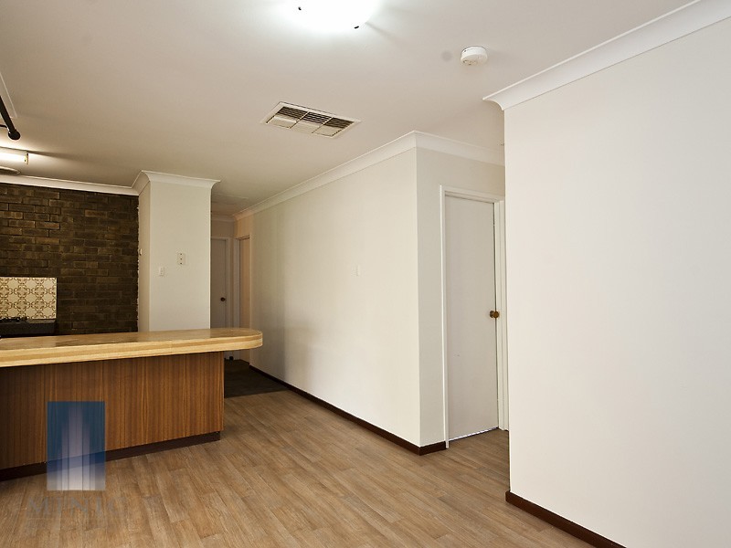 56 Periwinkle Way, Parkwood WA 6147