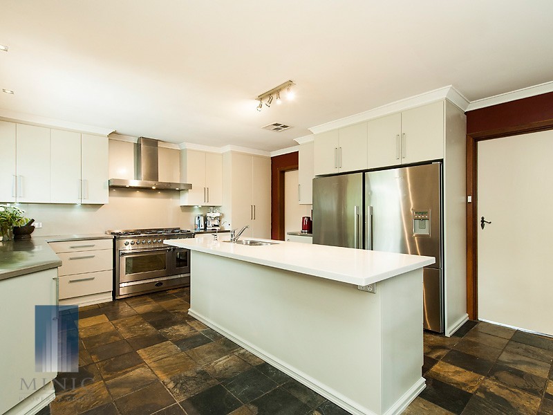 40 The Escarpment, Willetton WA 6155