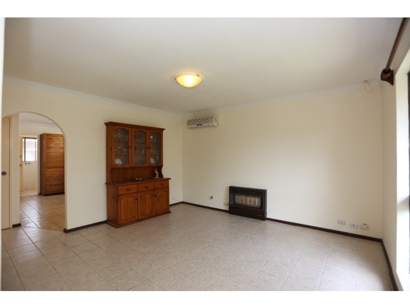 21 Hinkler Street, Kenwick WA 6107