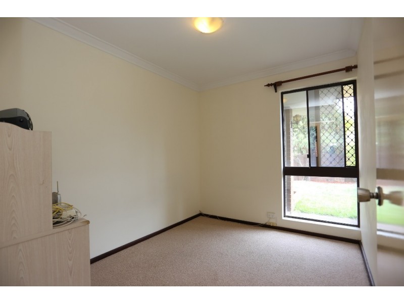 21 Hinkler Street, Kenwick WA 6107