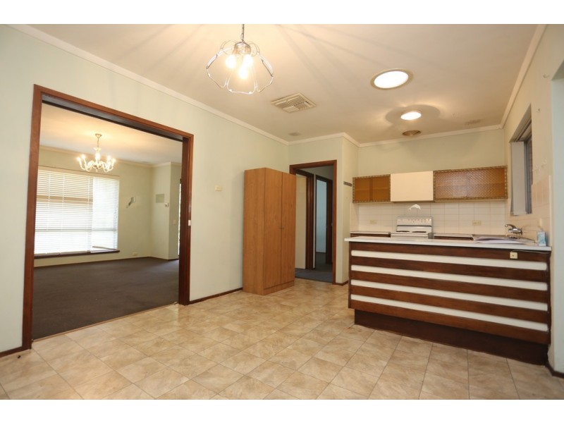 53 Braibrise Road, Wilson WA 6107