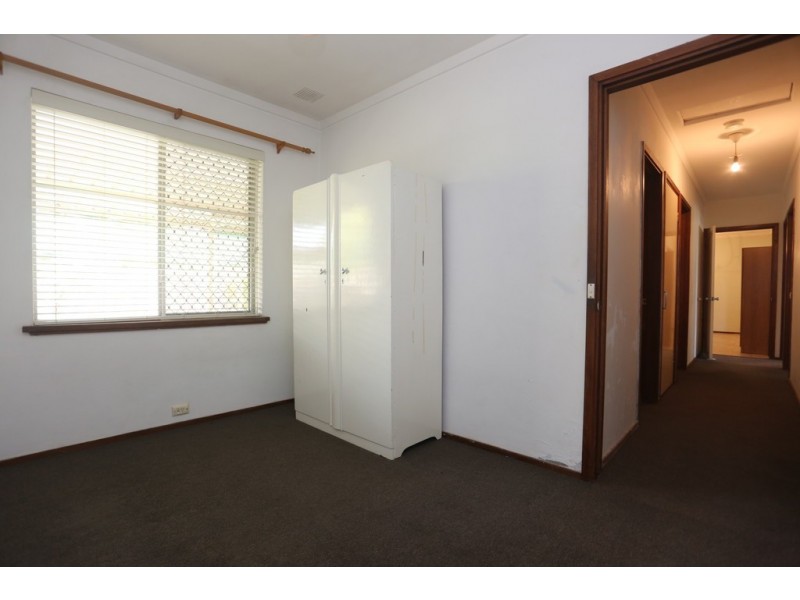 53 Braibrise Road, Wilson WA 6107