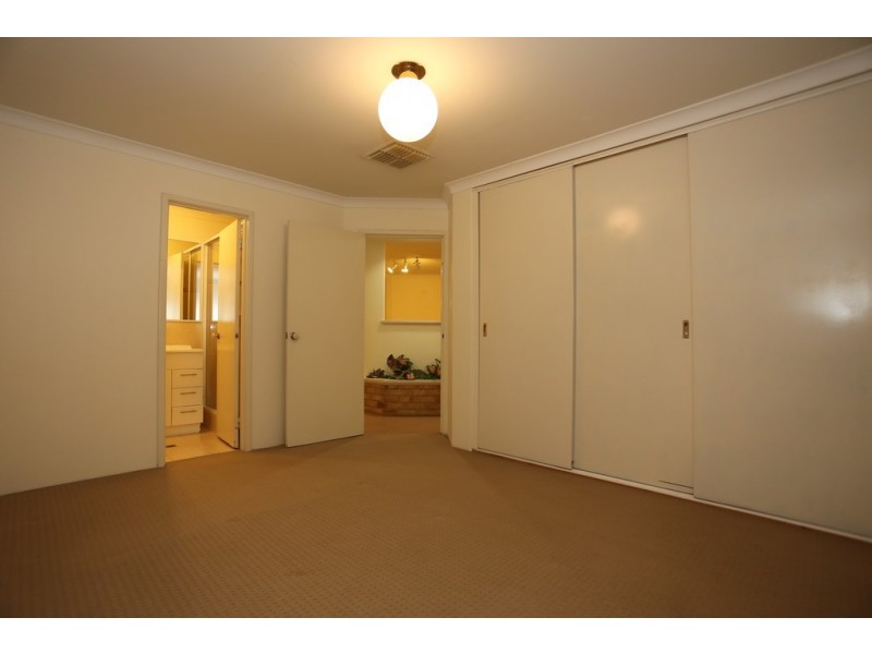 3 Prescott Drive, Kardinya WA 6163