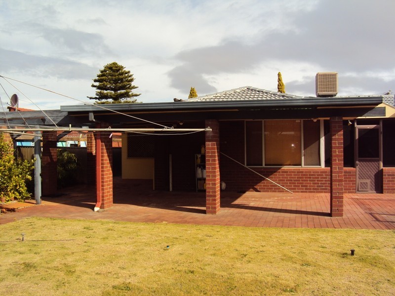 6 Michelle Street, Wilson WA 6107