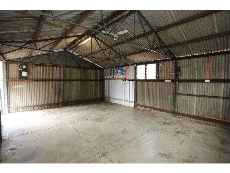 4 Southgate Road, Langford WA 6147