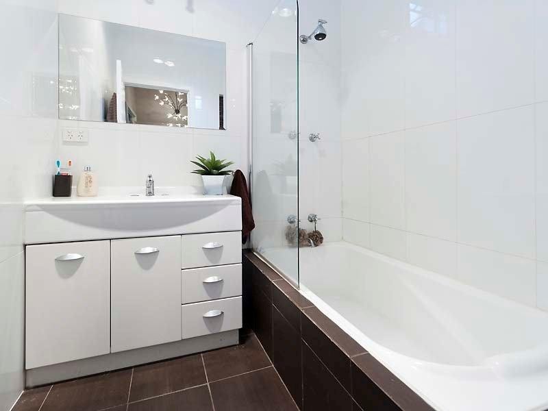 13 Westlake Street, Wilson WA 6107