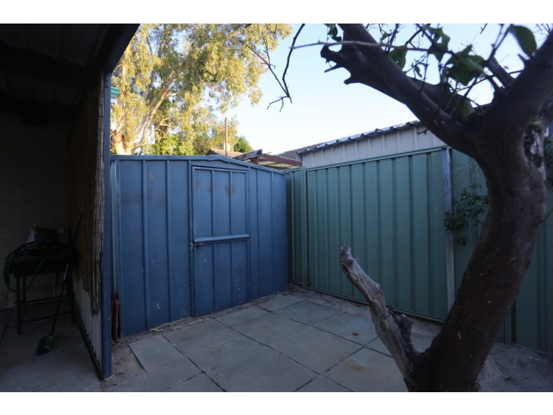 13 Westlake Street, Wilson WA 6107