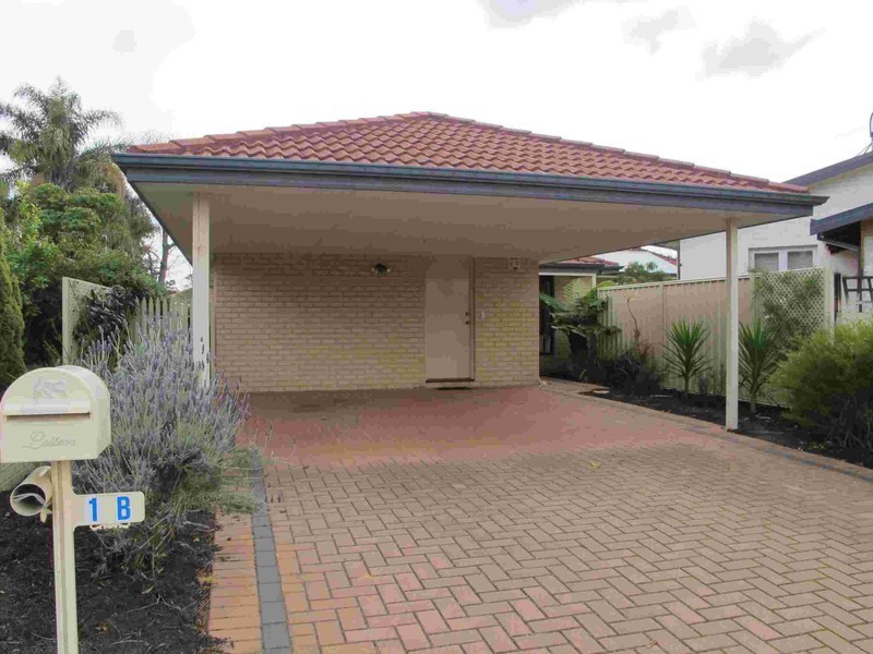 1B Hopkinson Way, Wilson WA 6107