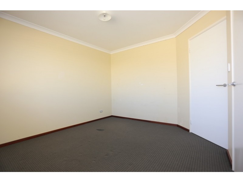 305 Tapper Road, Atwell WA 6164