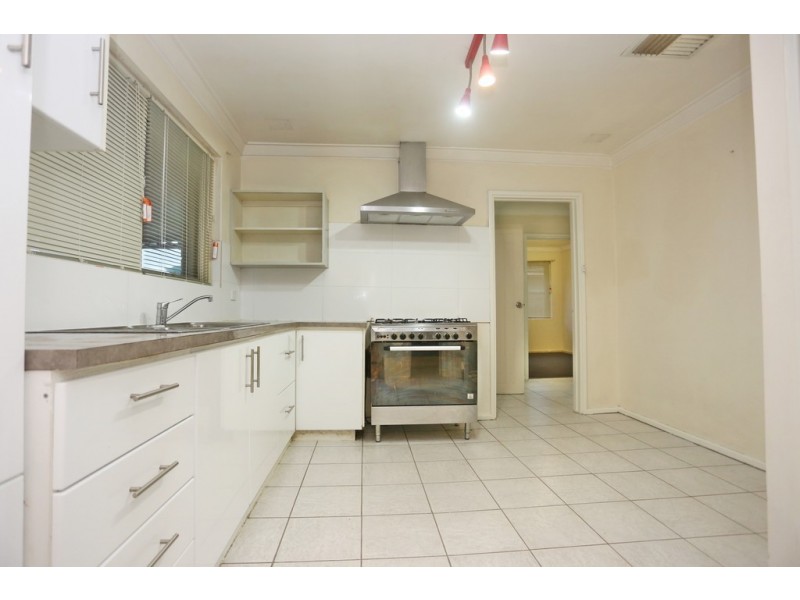 20 Burnley Street, Thornlie WA 6108