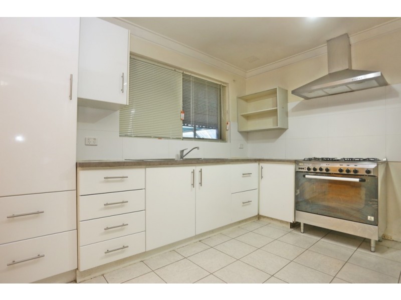 20 Burnley Street, Thornlie WA 6108